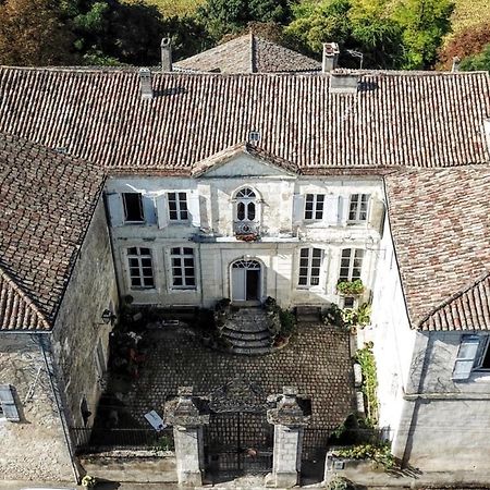 Cours De Thomazeau Bed & Breakfast Castillonnes Exterior photo