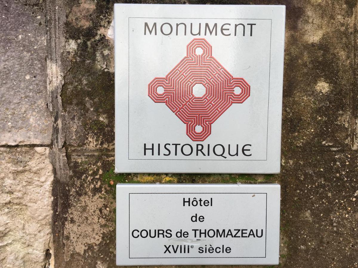 Cours De Thomazeau Bed & Breakfast Castillonnes Exterior photo