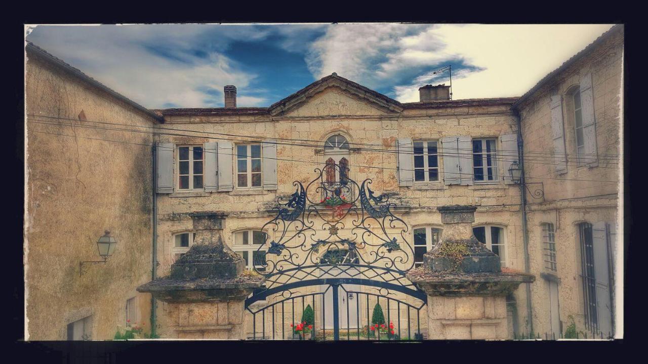 Cours De Thomazeau Bed & Breakfast Castillonnes Exterior photo